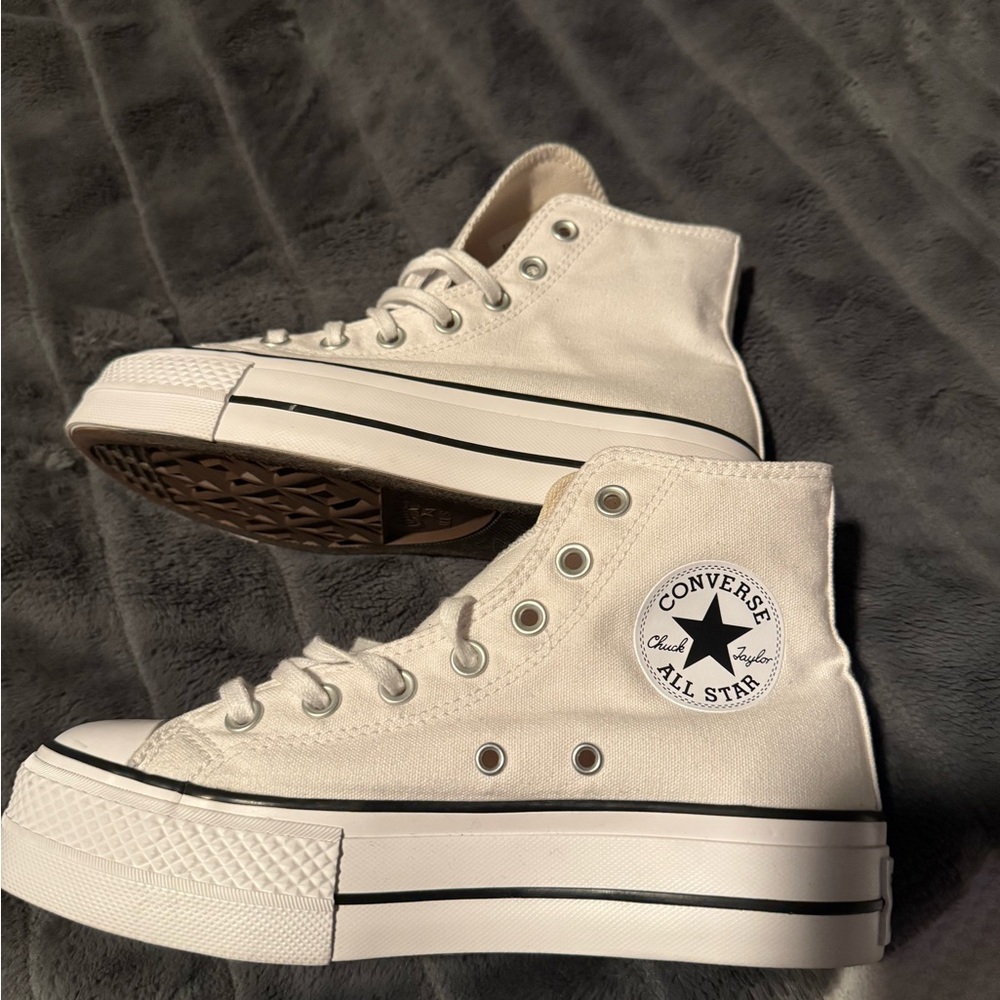 Converse White High-Top Sneakers Canvas Classic